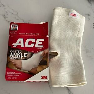 Ankle support knitted pullover (mild support)